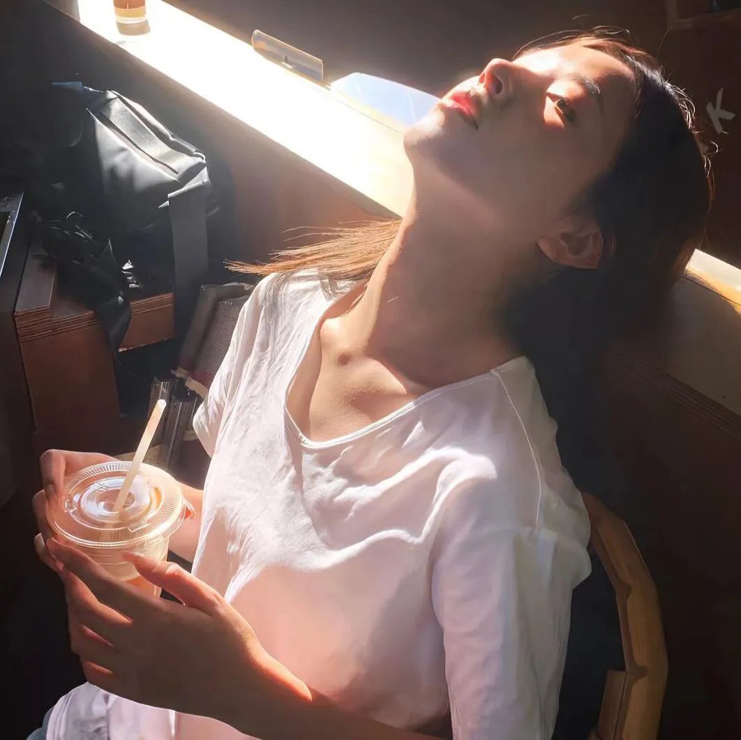不够完整的我们 在线观看